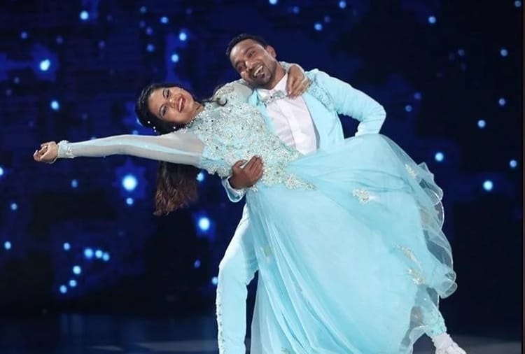chandigarh fruit seller dinanath winner of colors channel reality show dance deewane