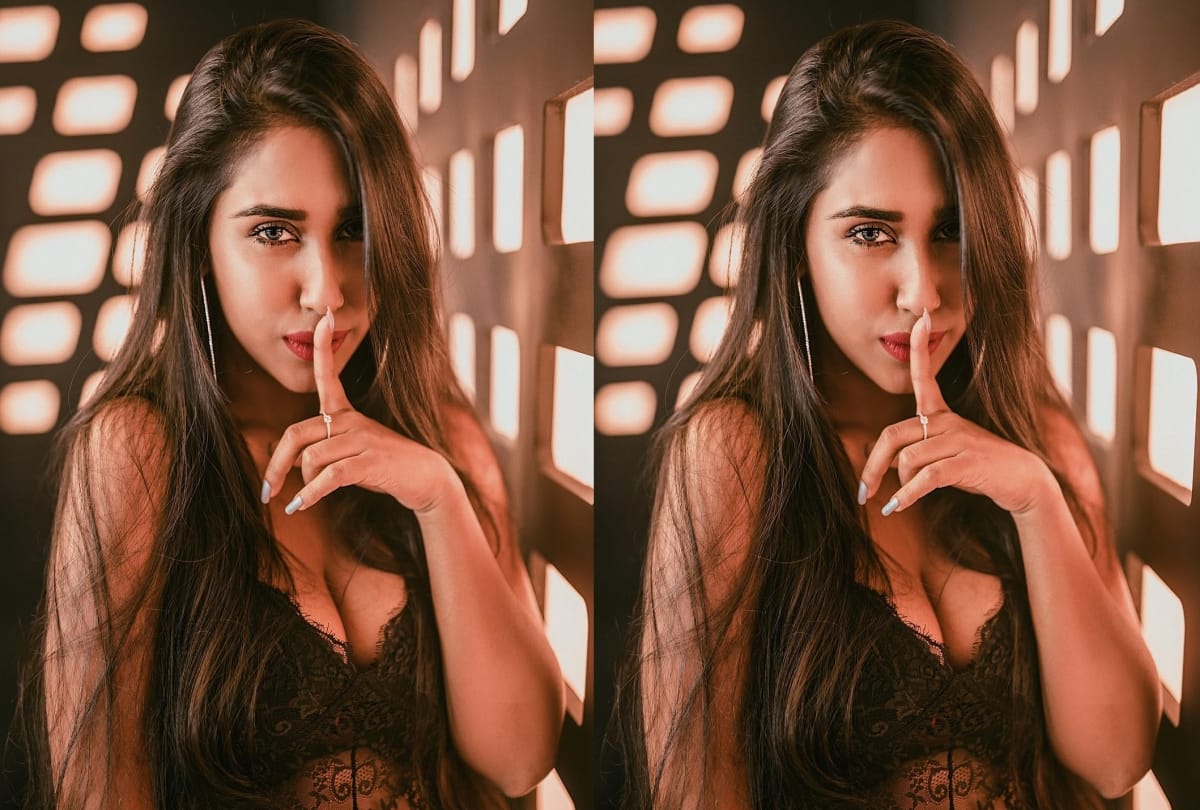 Bigg boss 12 Contestant Scarlett Rose hot photoshoot