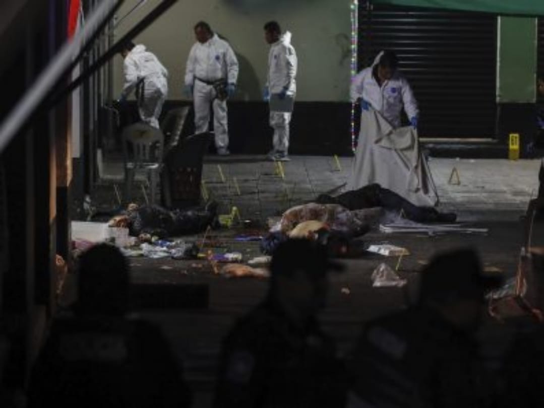 Gunman shot dead 5 people in Mexico city