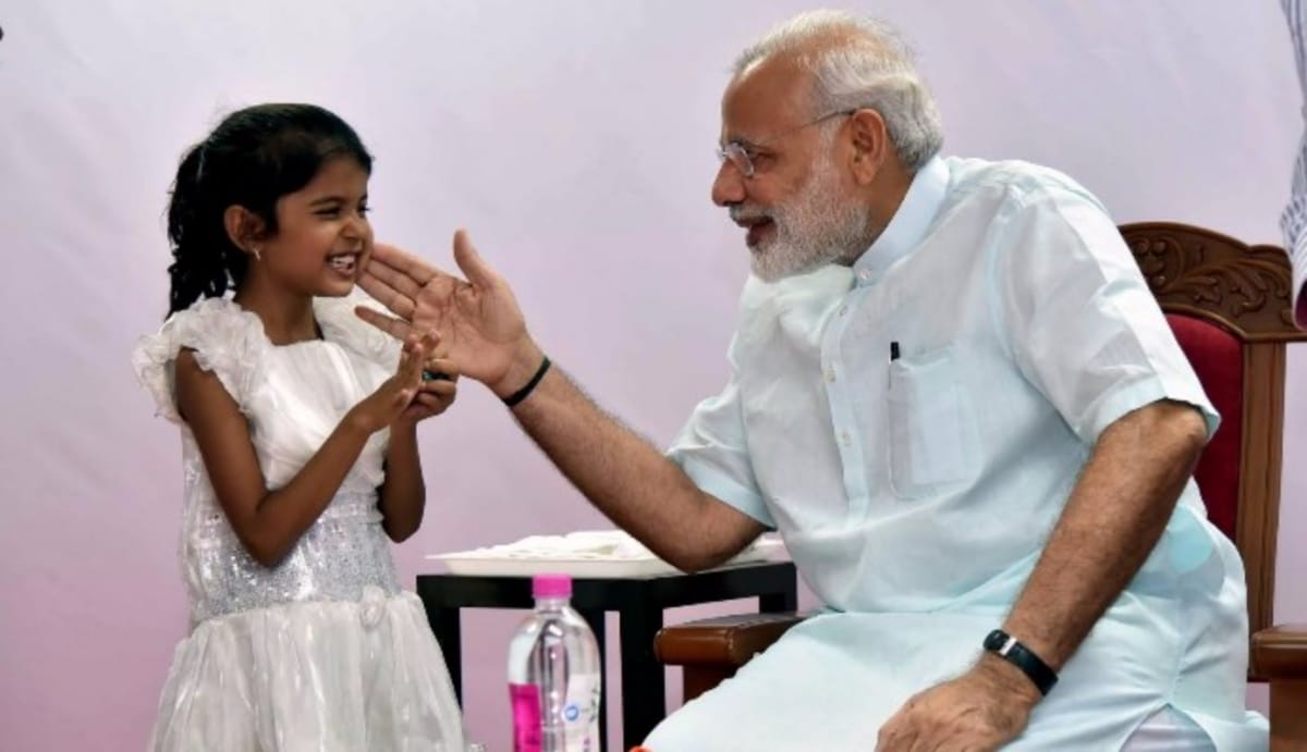 Birthday special: modi's kindness cured heart disease of Vaishali