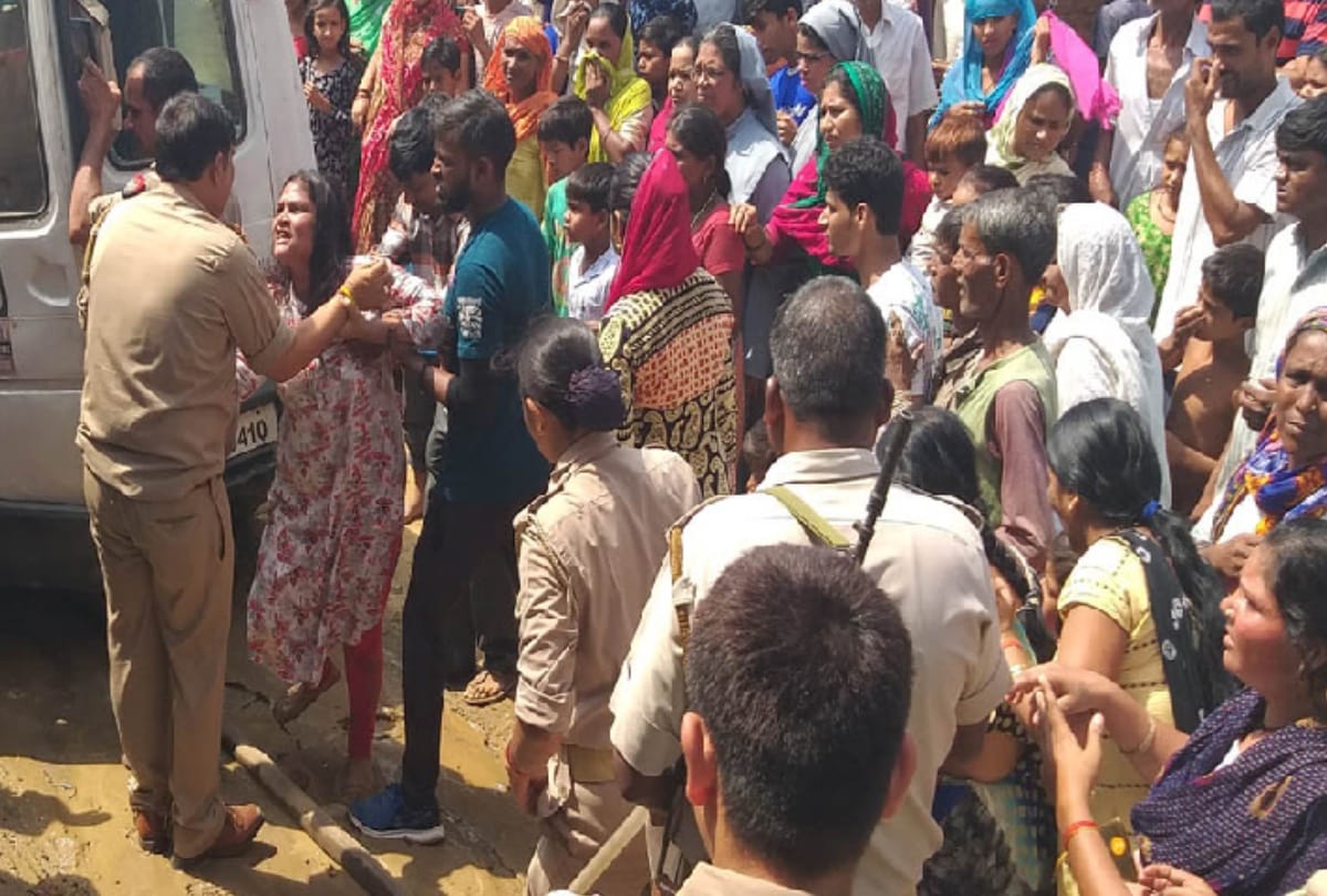 three dead body found in Pickles Factory at loni ghaziabad
