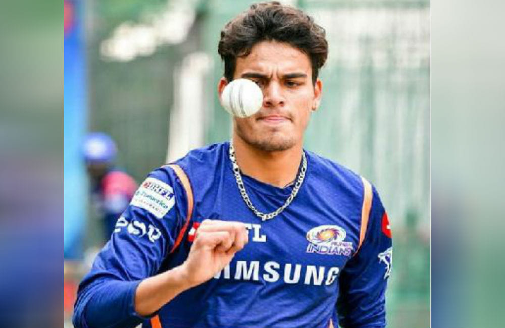 cricketer deepak chahar and rahul chahar selected for deodhar trophy