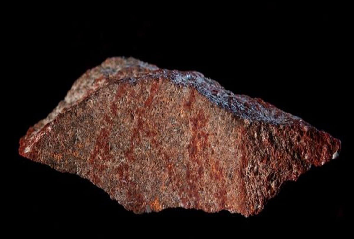 The oldest man-made picture found in the South African cave