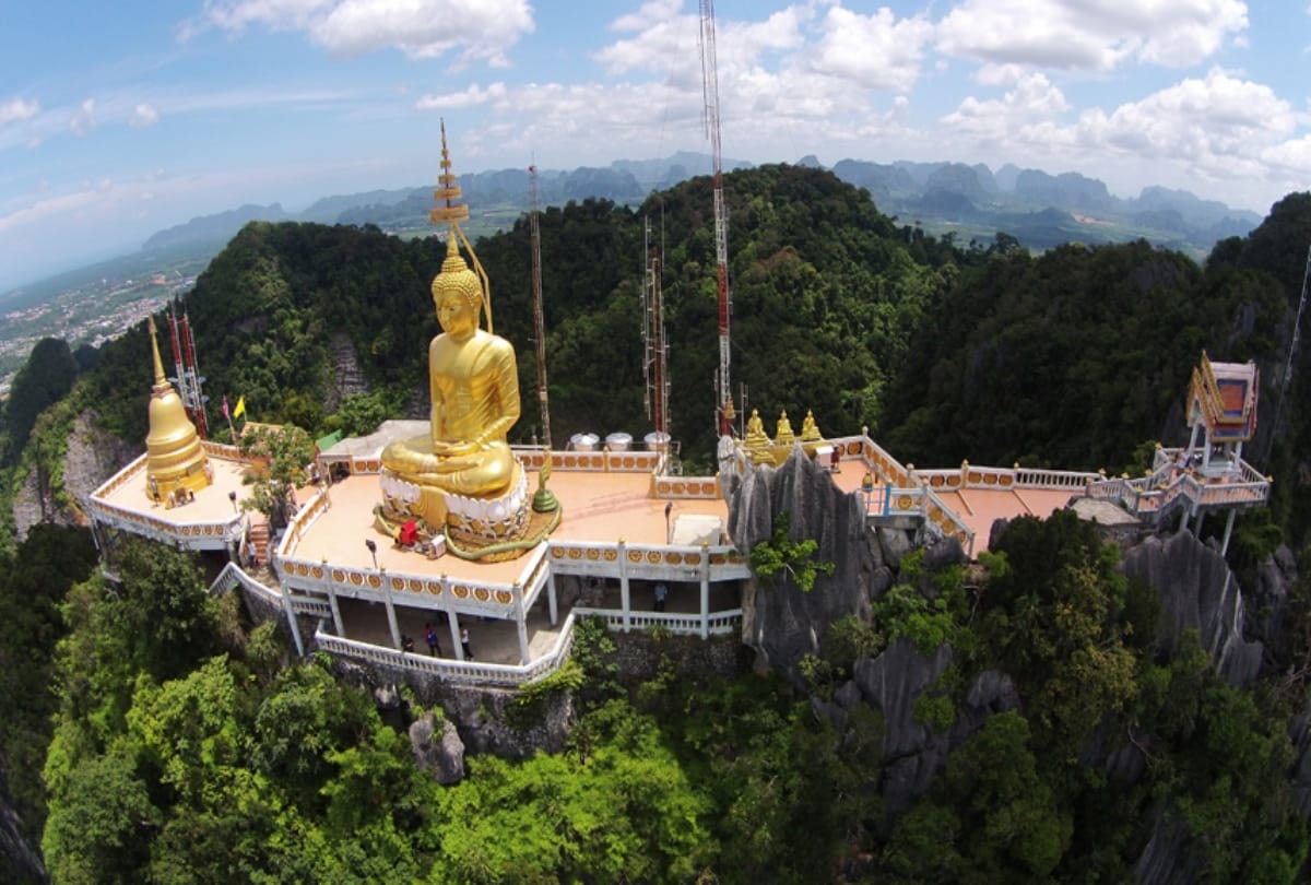 Know the story of Tiger Temple in Thailand