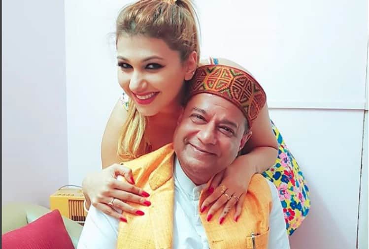 bigg boss 12 contestant Jasleen Matharu date Anup Jalota from 3 years