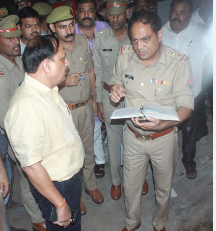 Youth shot at Bhagat Singh road, three detained
