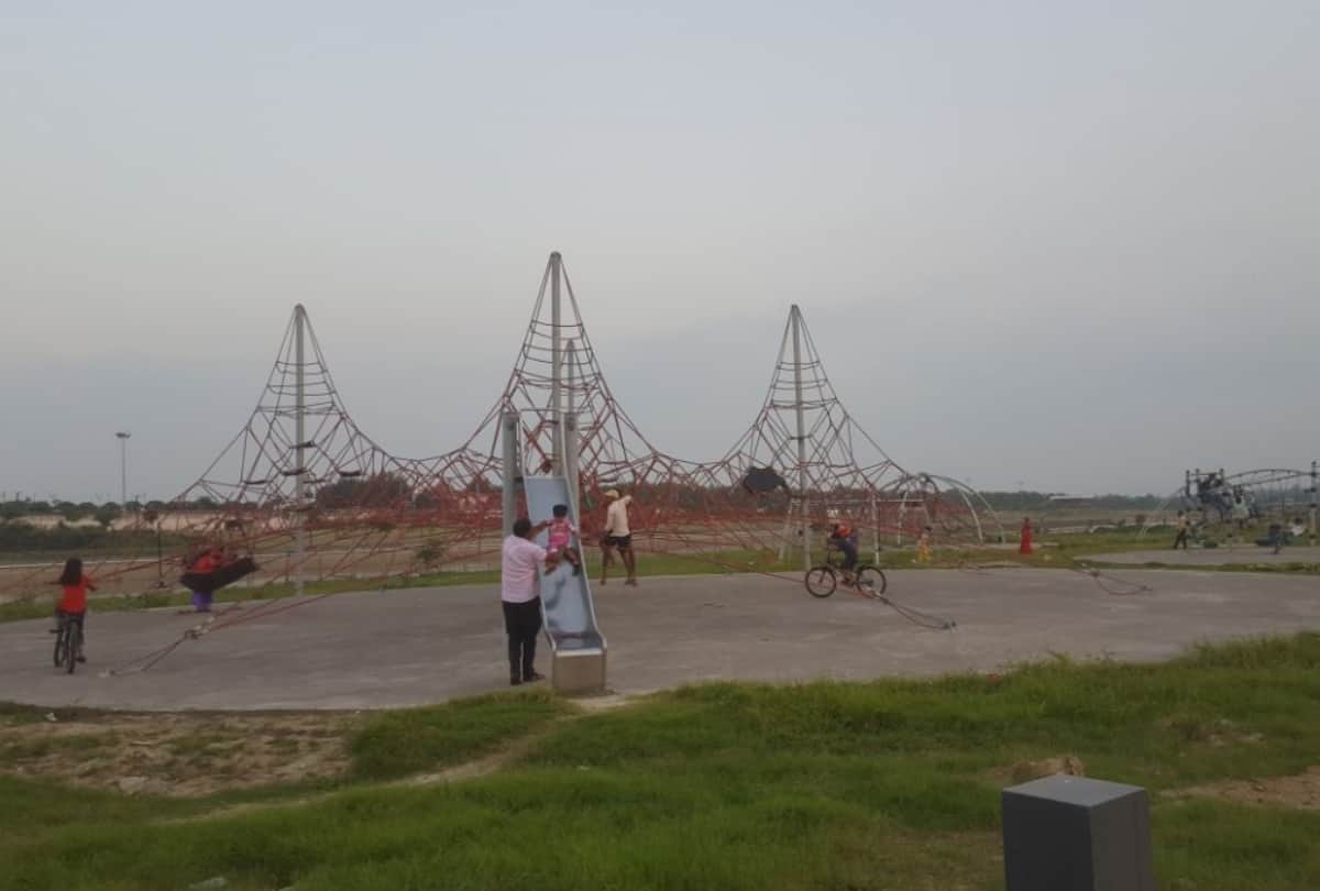 kids zone opened in riverfront of lucknow