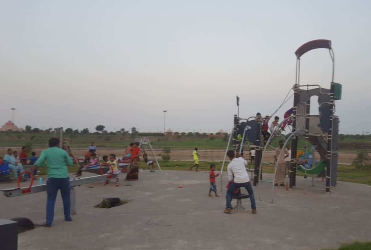 kids zone opened in riverfront of lucknow