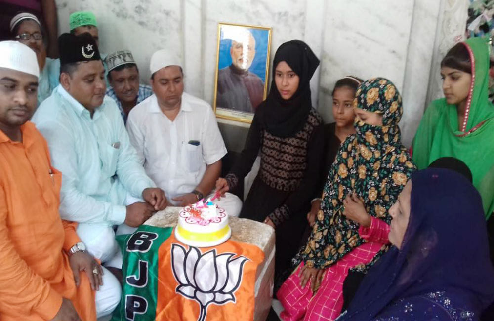Muslims celebrates Prime Minister Narendra Modi's birthday in agra