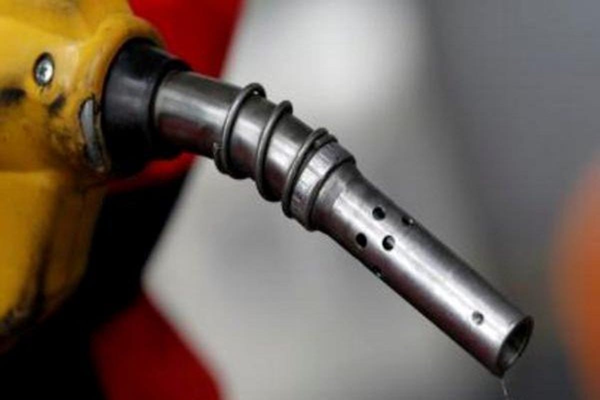 Petrol, Diesel prices in Delhi and Mumbai Today