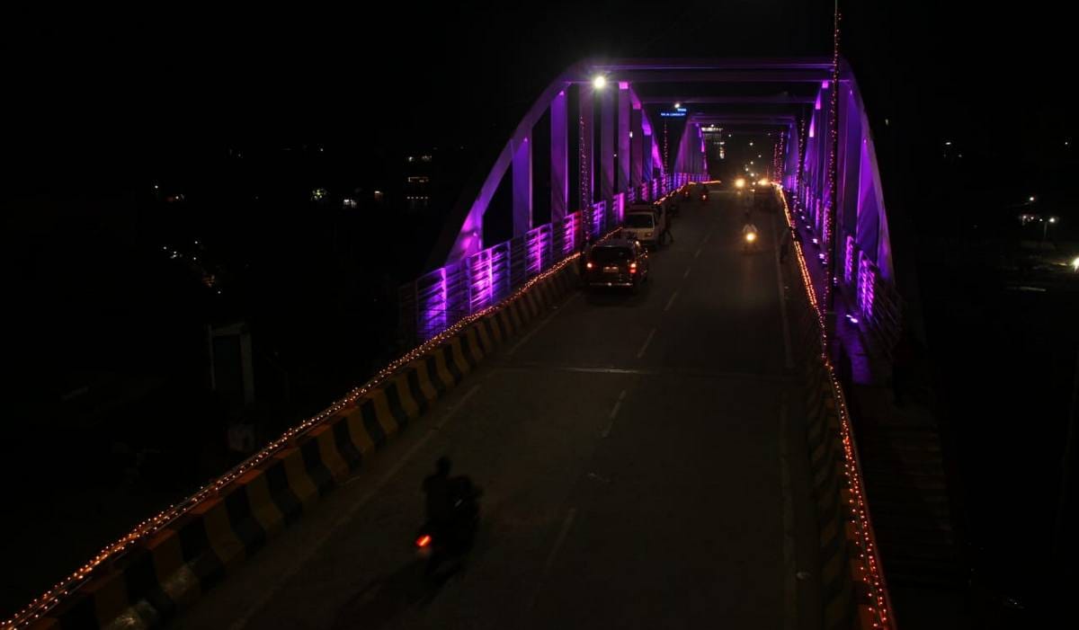 Kashi decorated for grand welcome of narendra modi