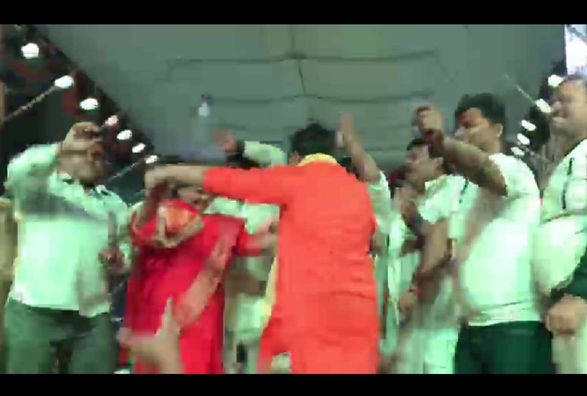 basic education state minister anupma jaiswal dance with husband
