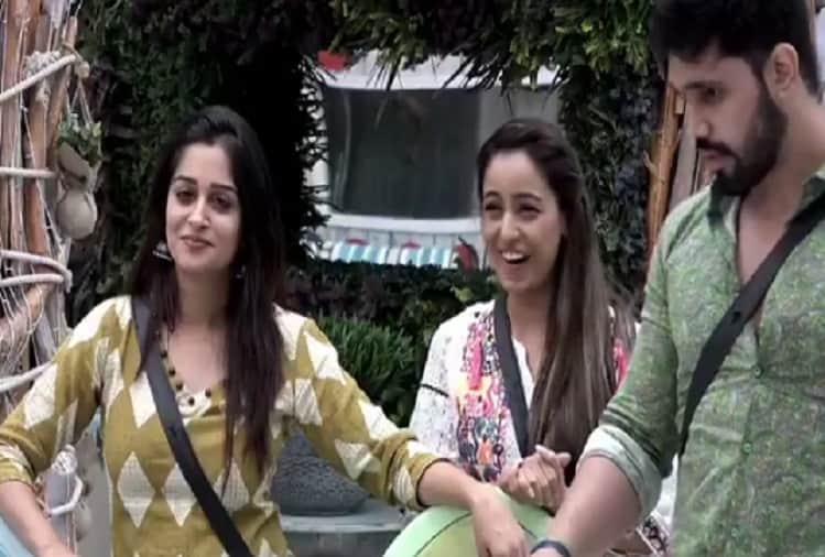 Khan sisters Somi and Saba targets Dipika Kakar in Bigg Boss season 12
