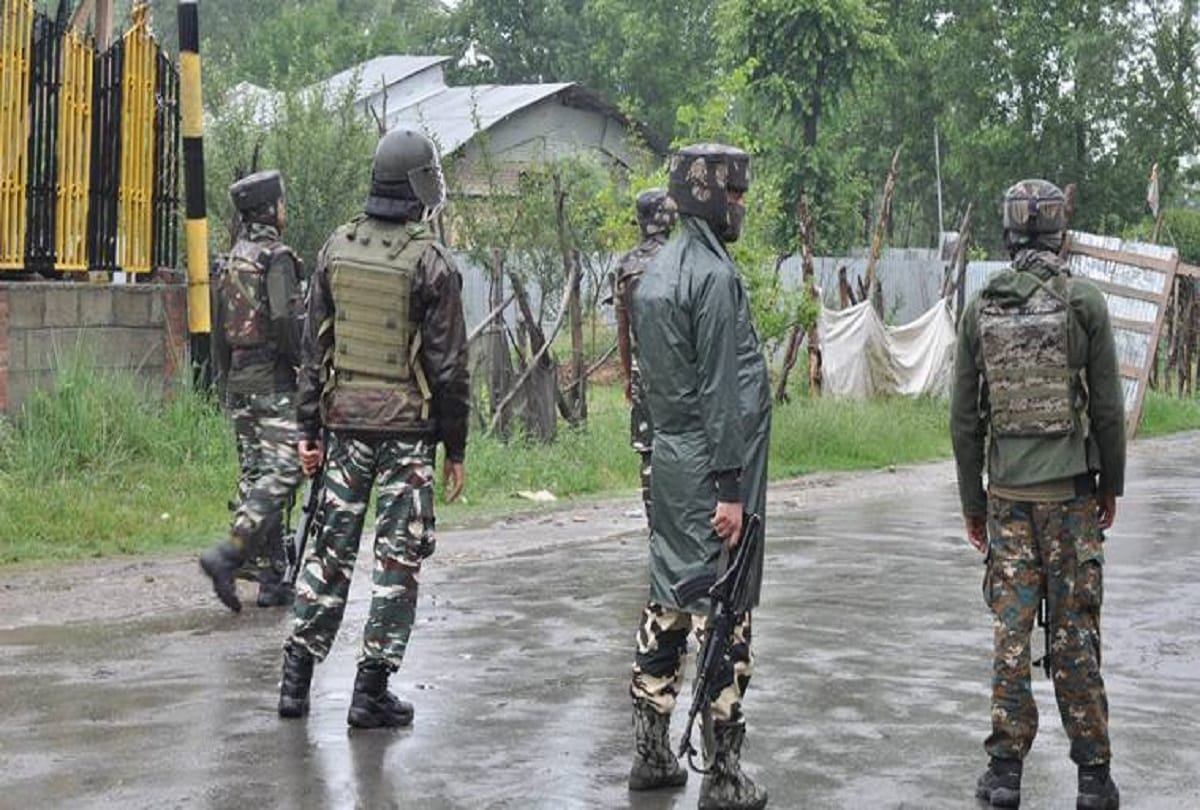 indian Army launch search operation for Hizbul Commander Riyaz Naikoo and Zakir Musa