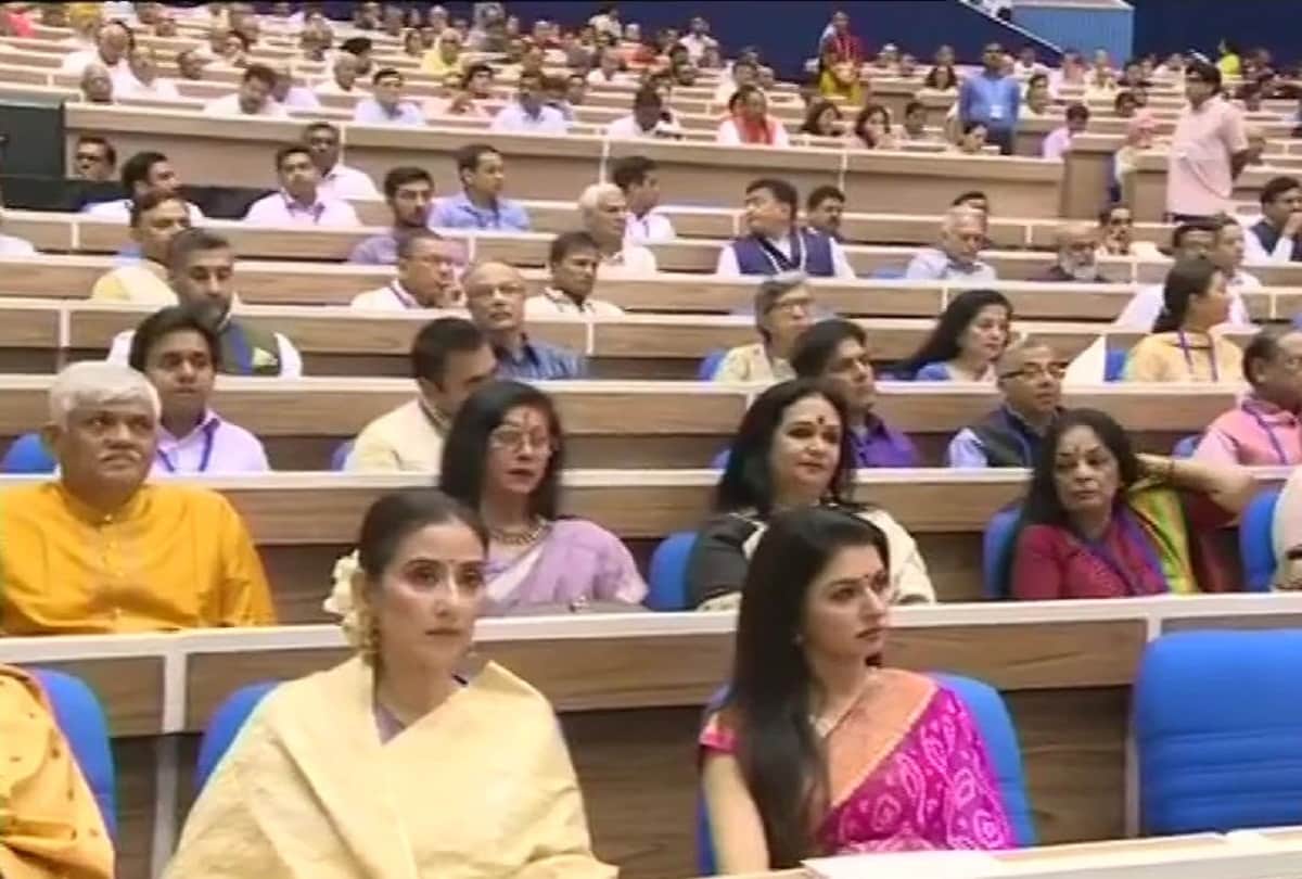 many bollywood stars attend rss conclave