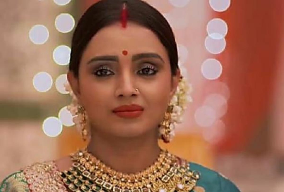 Glamorous Mother in LAw of Television Rakshanda Khan Parul Chauhan Smita Bansal Lata Sabharwal Toral Rasputra