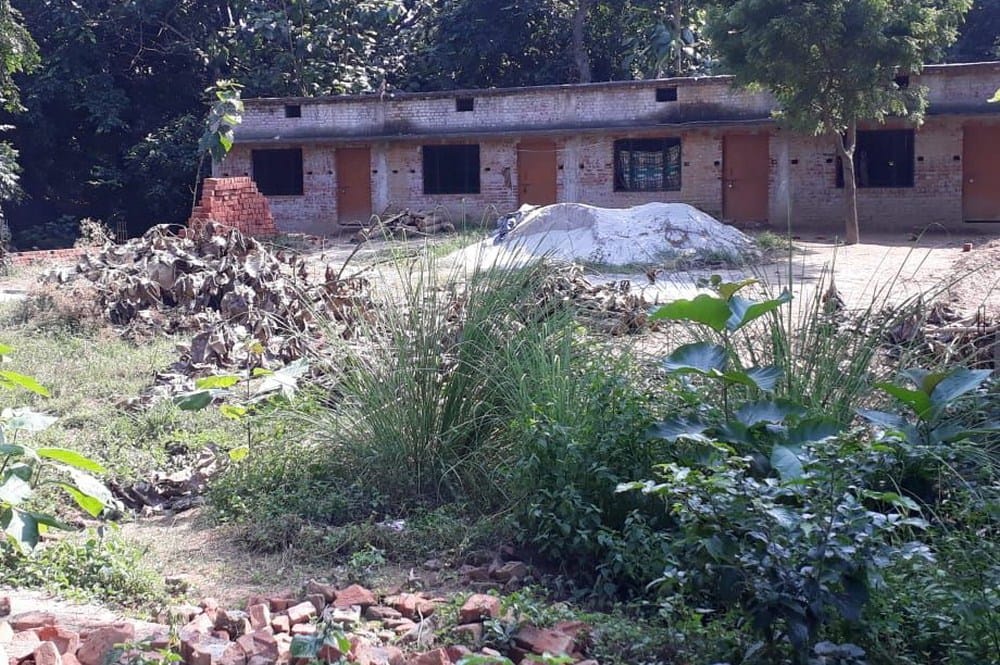made home in government land