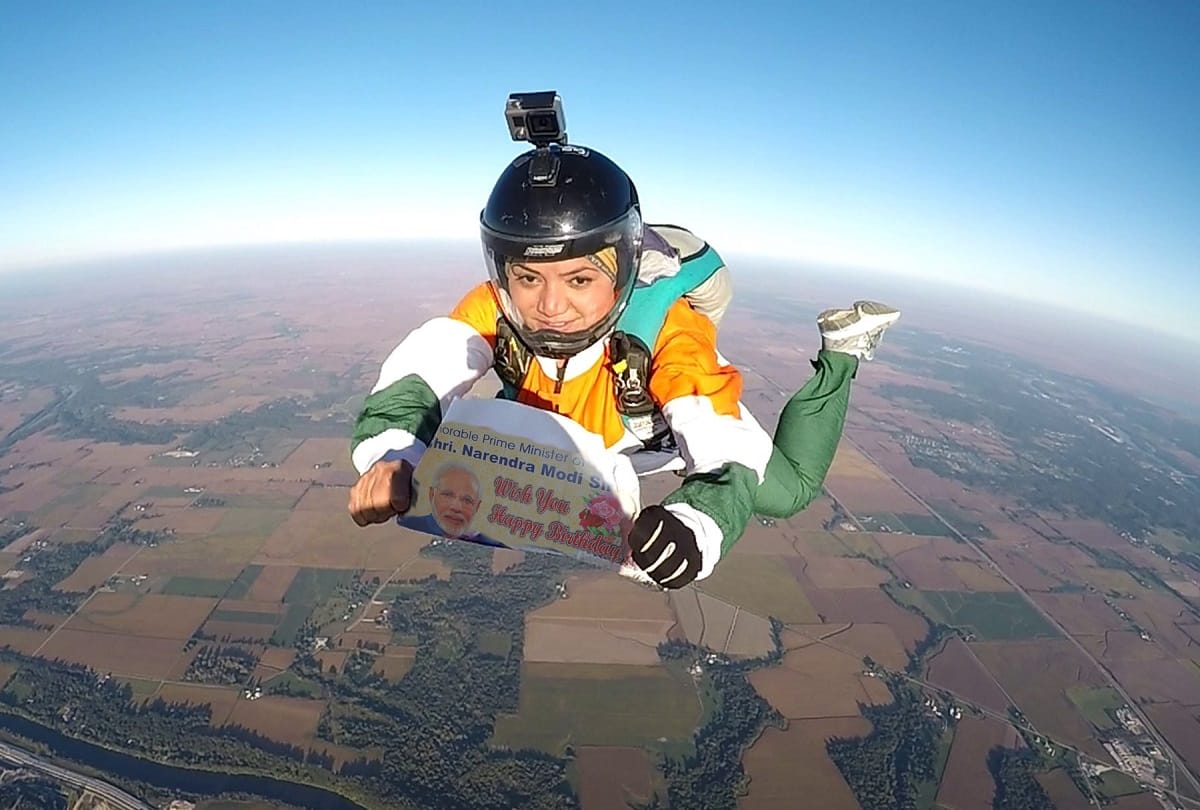 Indian skydiver shital mahajan jumped off from 13000 feet height for wishing pm modi 68th birthday
