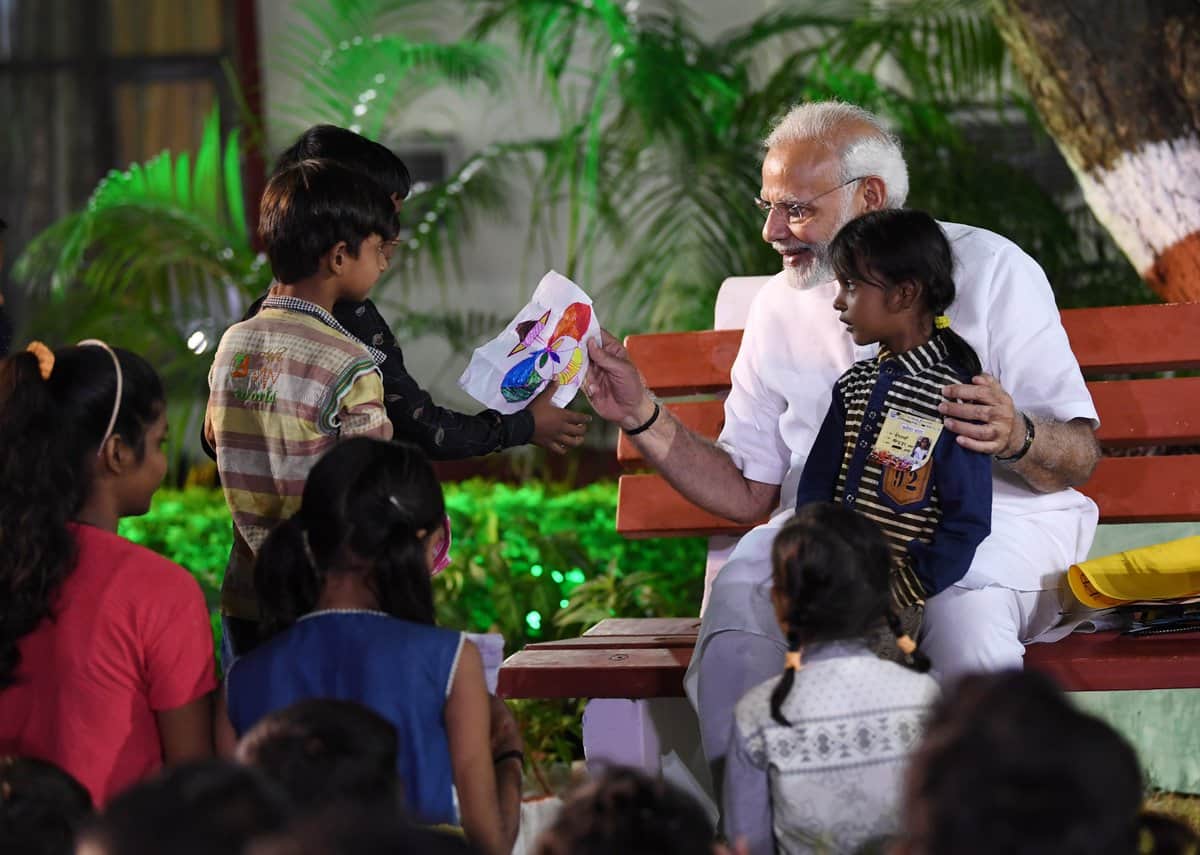 see the photos of Pm modi varanasi visit special moment