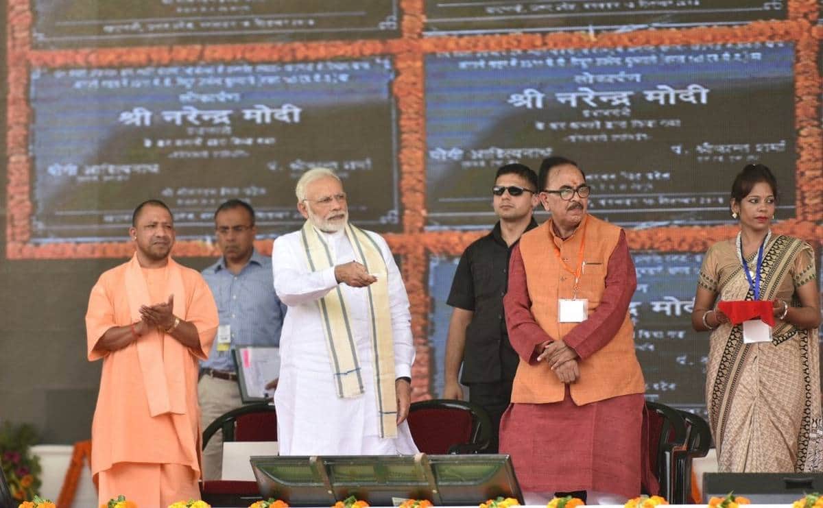 Narendra modi gave details of his work in varanasi