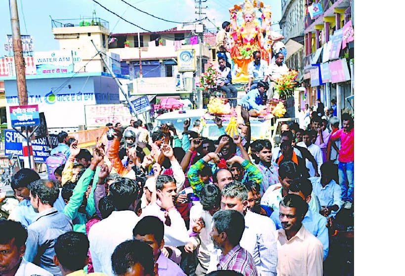 vishwakarma shobhayatra carried out across the city