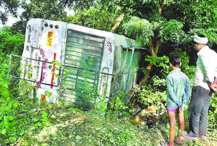 26 devotees injured in an accident in sitapur