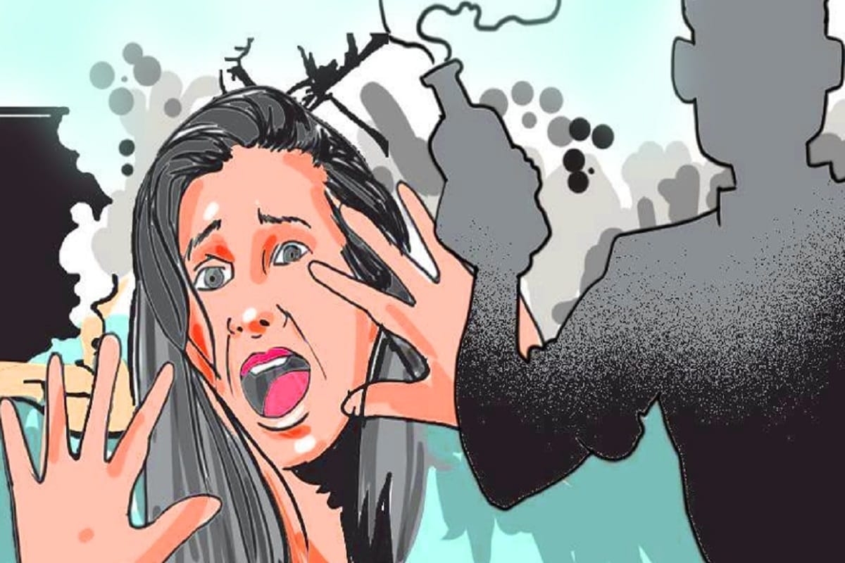Bikers throw acid on the women in ambala