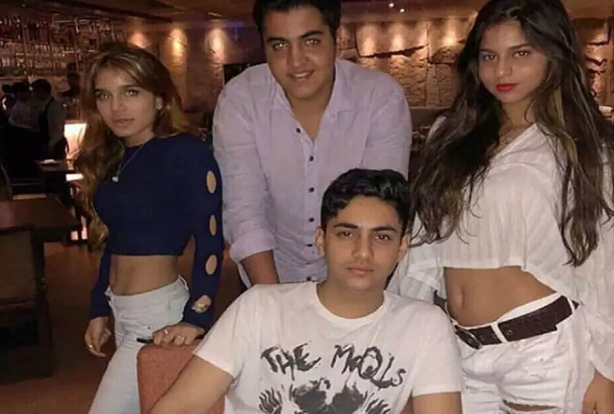 agastya nanda and suhana khan is best friend
