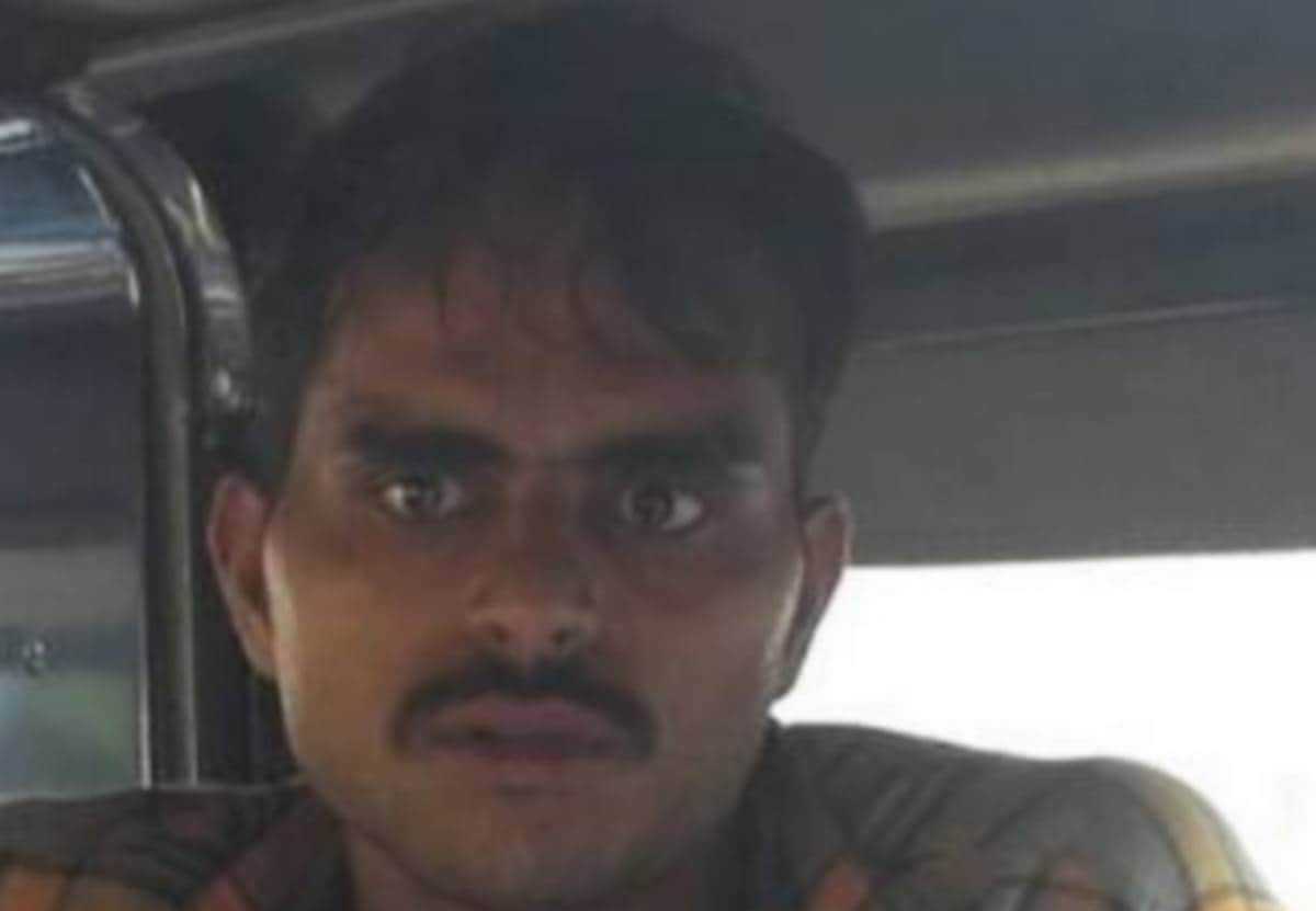 Police encounter in azamgarh two arrest