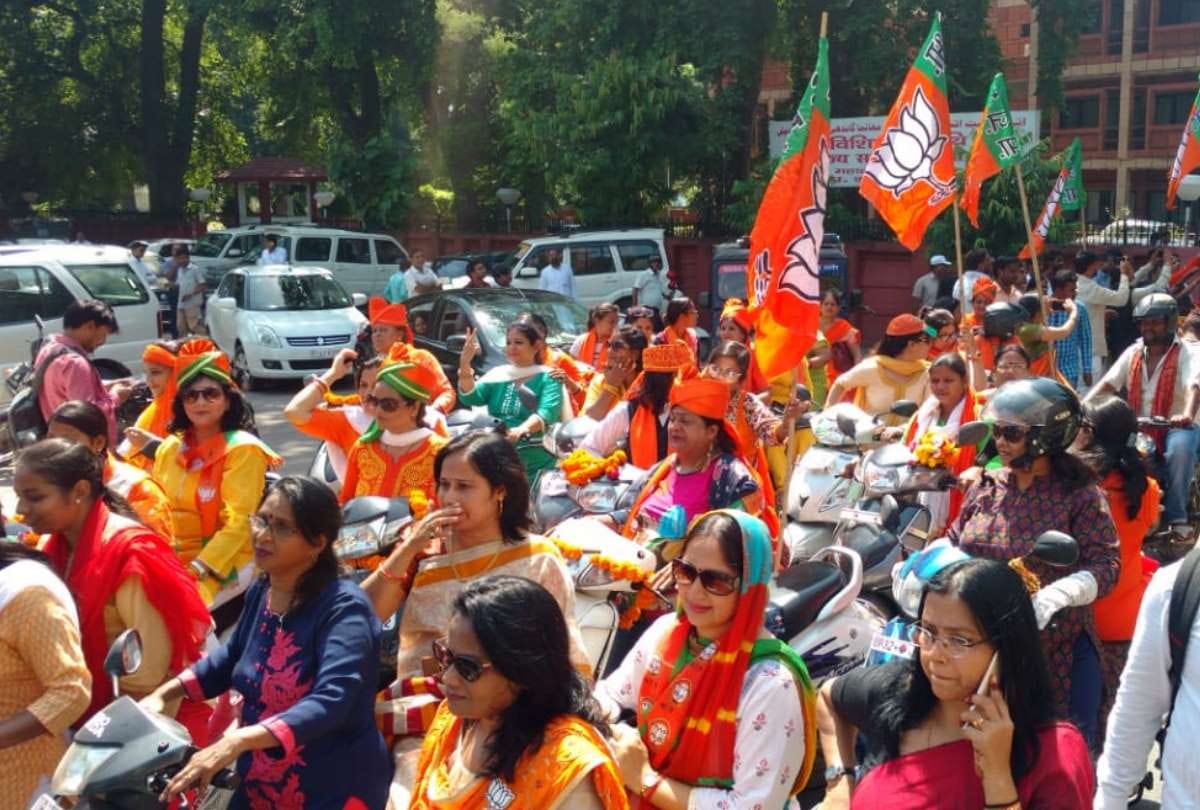 national president of BJP mahila morcha Vijaya Rahatkar in lucknow