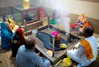 Ganesh Chaturthi 2018 In Pakistan And ganesh chaturthi photos and pictures are viral on social media