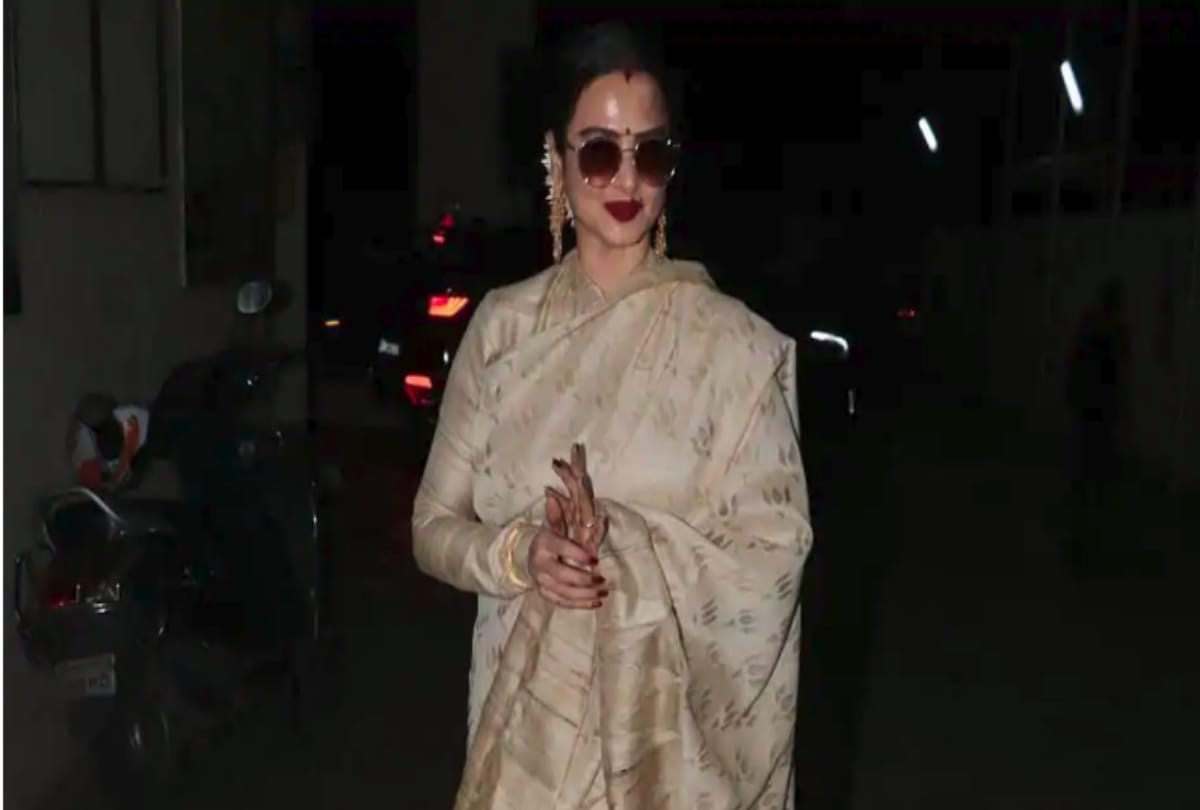 happy birthday rekha life journey of legend actress