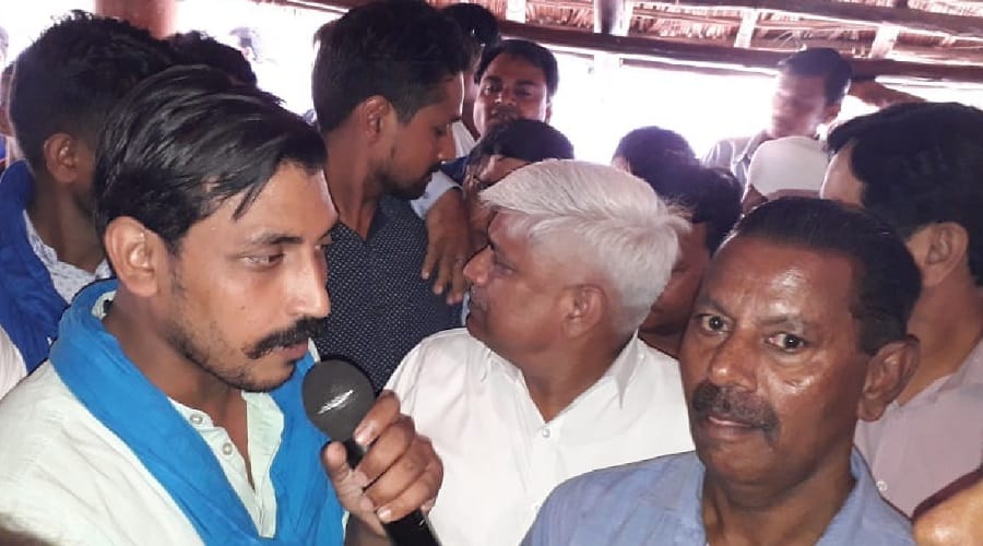 Delhi Government minister Rajendra Gautam reached Saharanpur to meet Chandra Sekhar