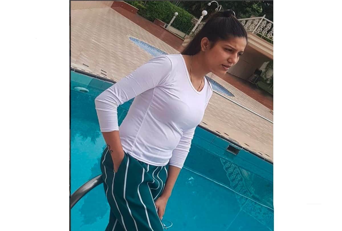 Chandigarh, Sapna Choudhary Makeup Room Photos and Video Viral
