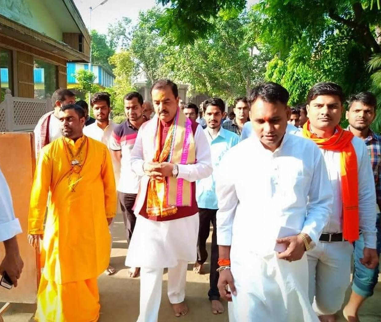 डिप्टी सीएम ने चिंताहरण महादेव मंदिर पर की पूजा