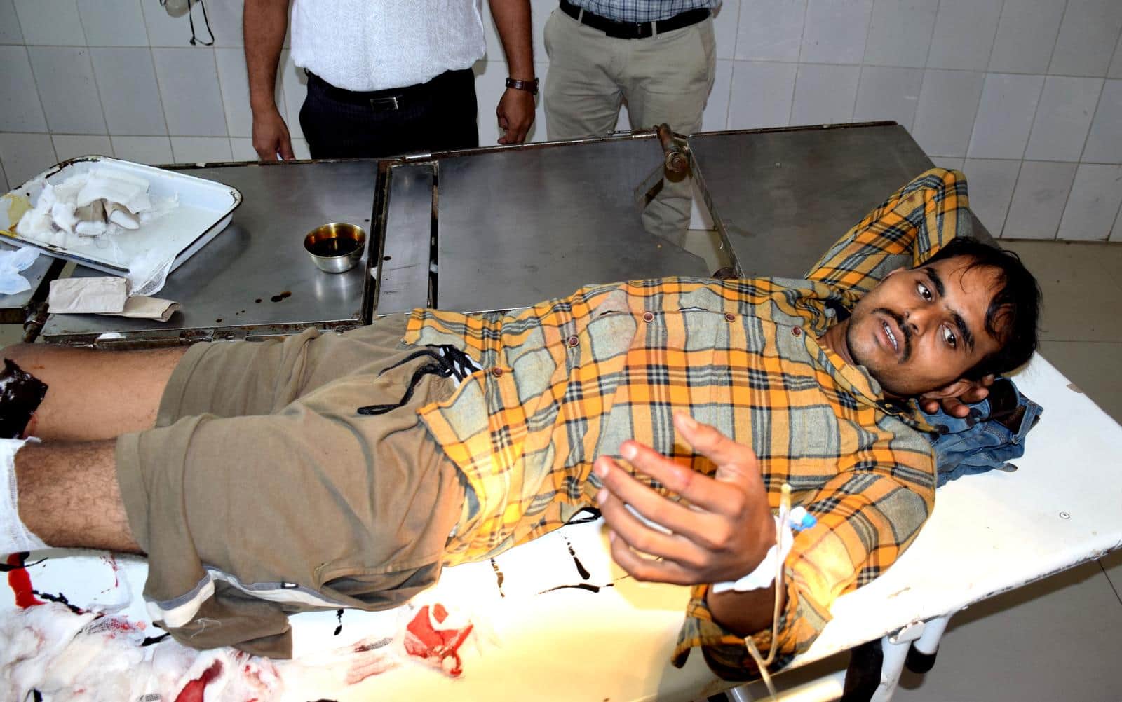 UP police encounter in azamgarh and jaunpur two arrested