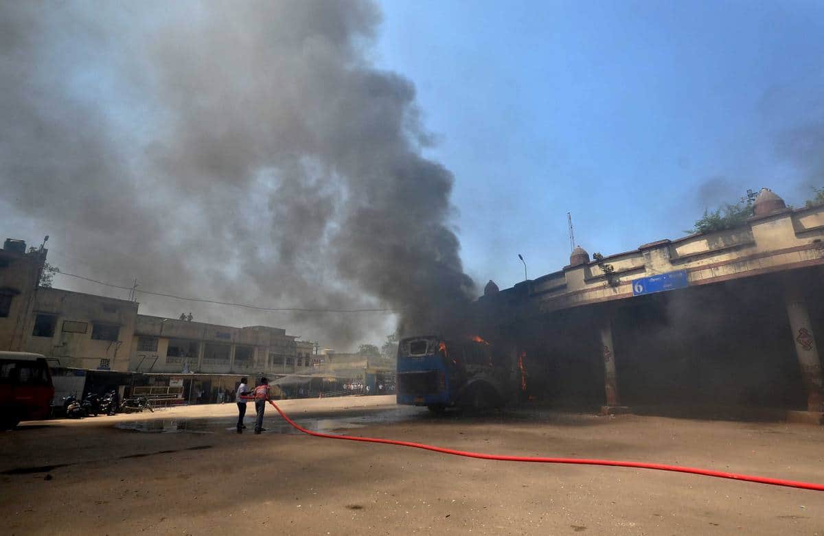 Know about that women who put fire in volvo bus