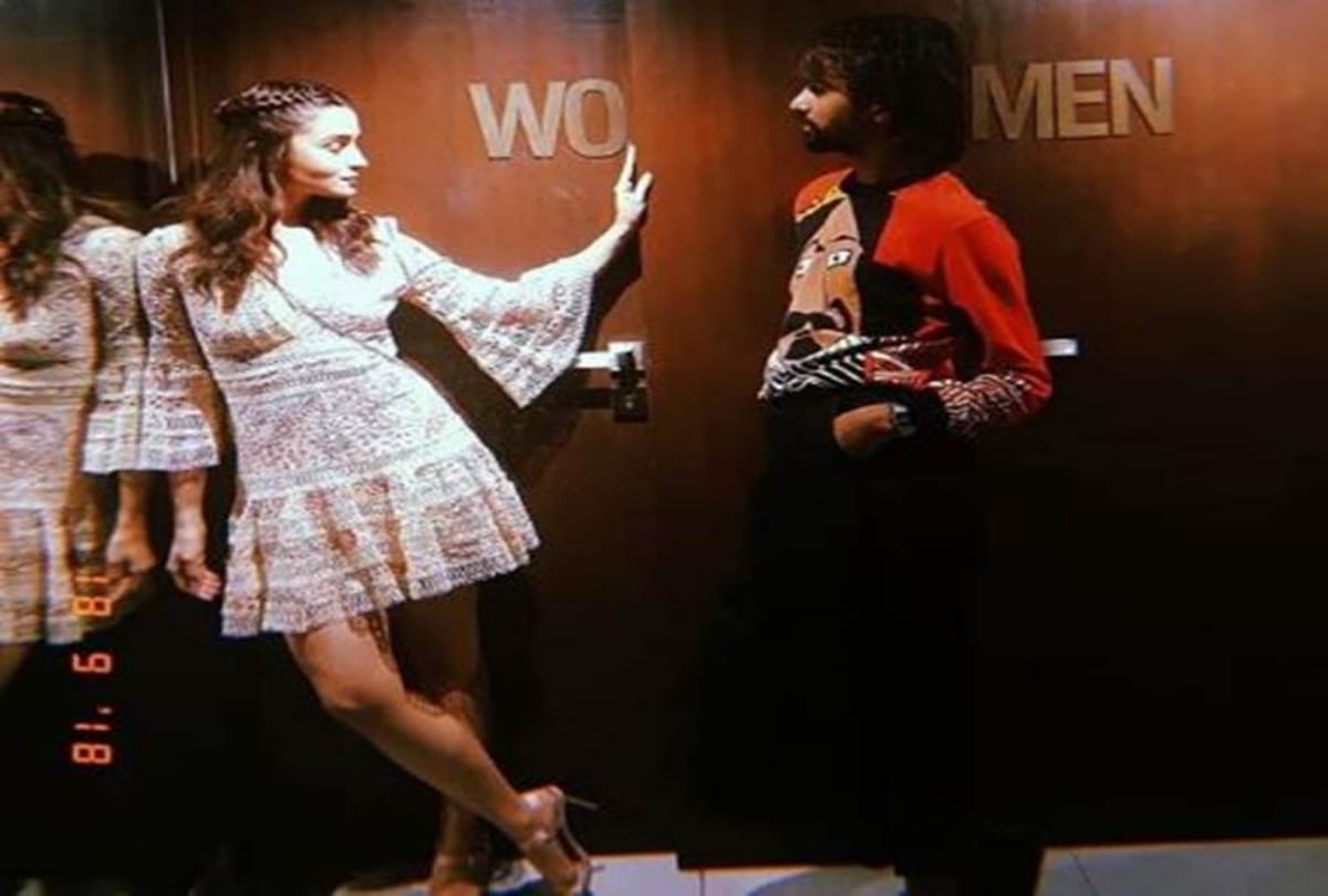 Alia Bhatt Shraddha Kapoor Malaika Arora worethe same dress