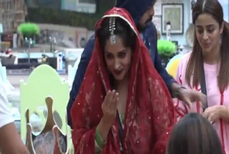 Bigg Boss 12 Anup Jalota become Raj Kumar in Luxury Budget Task