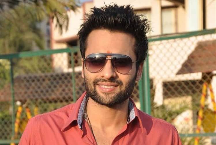 Jackky Bhagnani request To Lata Mangeshkar please listen Chalte Chalte remix