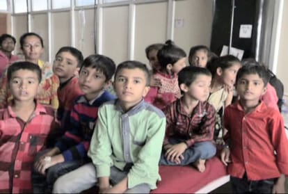 thirteen children fell sick after Eating jatropha fruits in sirmour