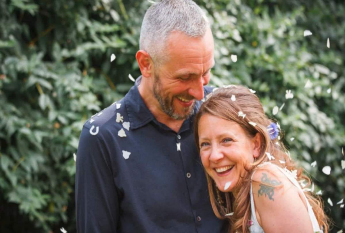 Man Slept With Wife Dead Body And The Reason Will Blow Your Mind