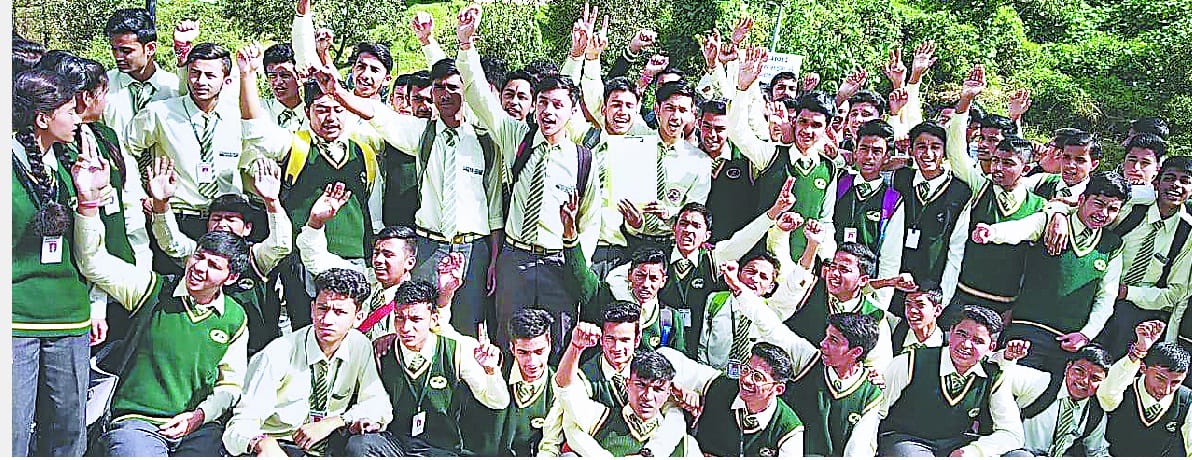 Mallikarjun school students quit exam