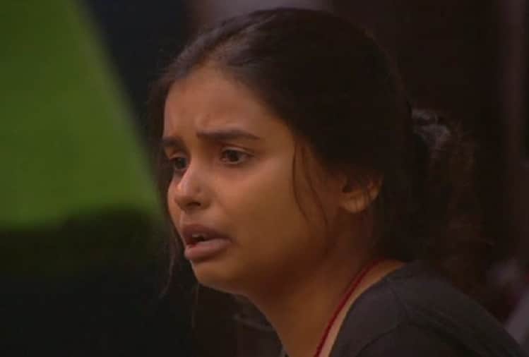 Bigg Boss 12 Kriti Verma targets Bihari contestant Urvashi Vani
