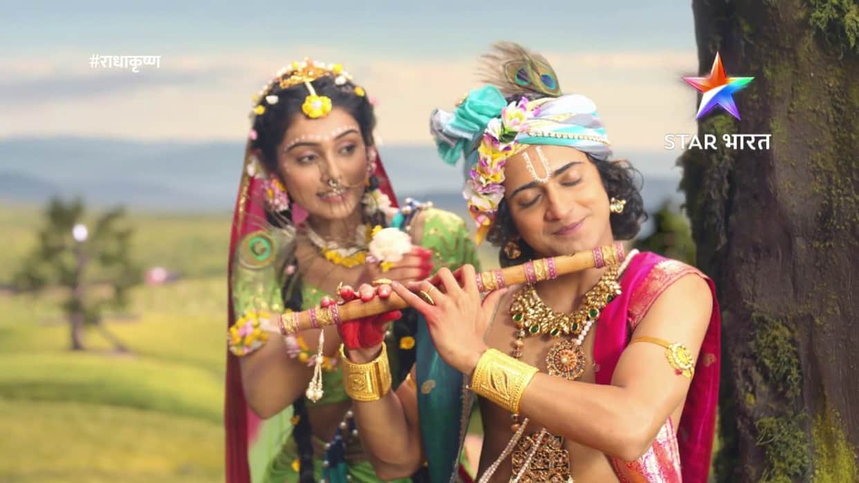 Arina dey came varanasi for promotion of new TV show radha krishna