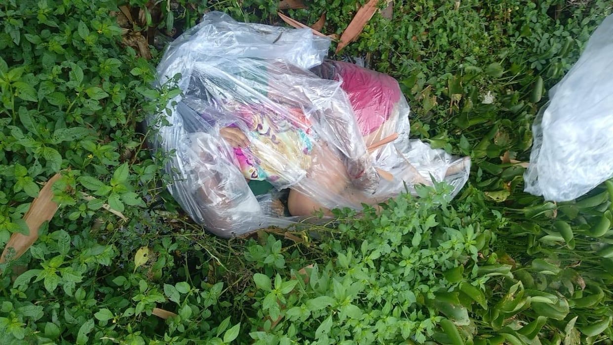 Women deadbody found in polythene at varanasi
