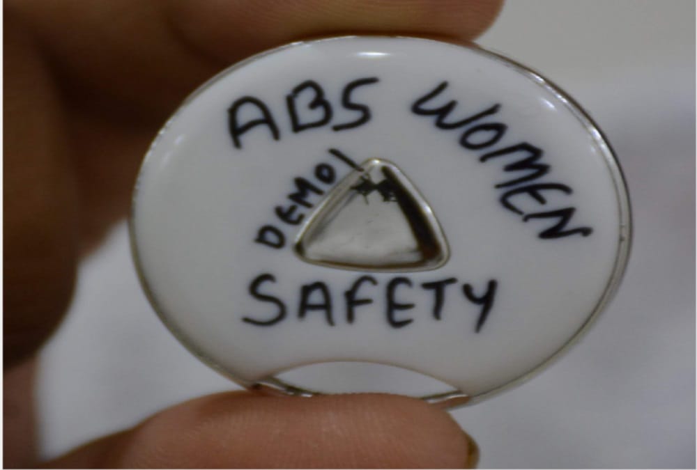 This Device Loket Will help for women safety