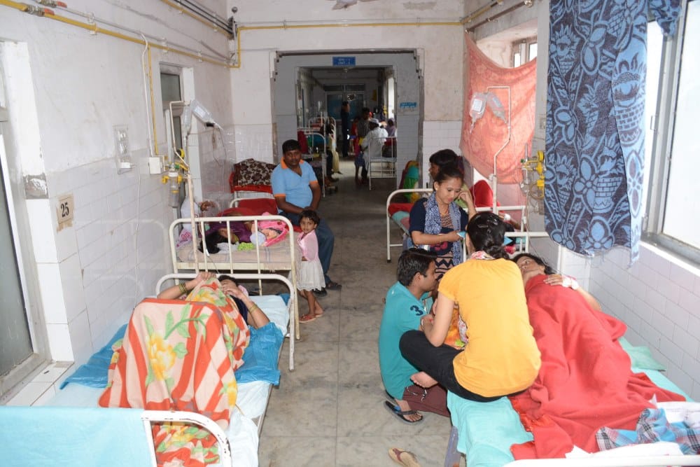 doon mahila hospital doctor show inhumanity for ill new born baby