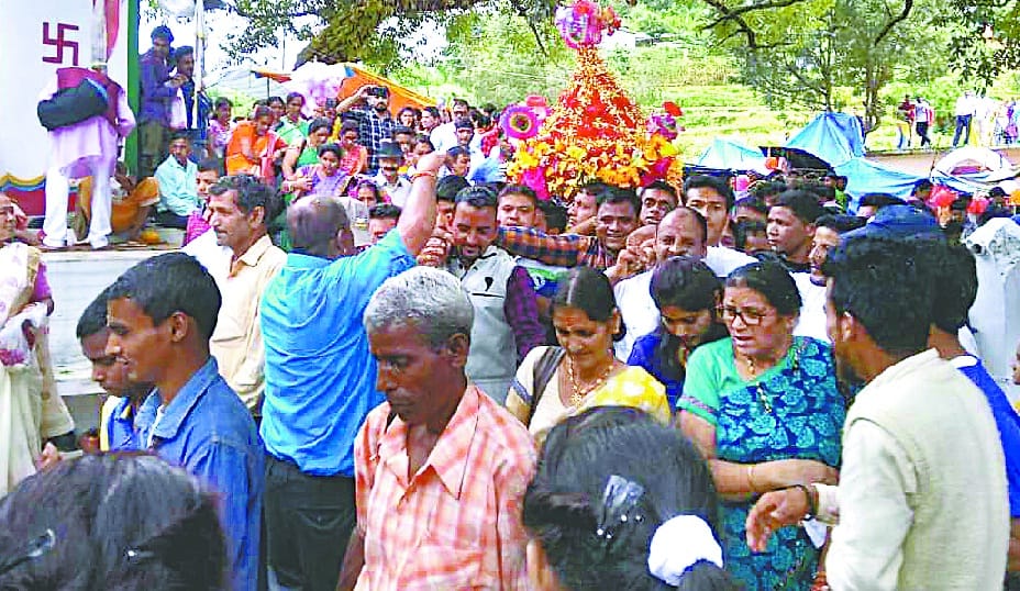 The crowd gathered to take the blessings of Lord Jagannath