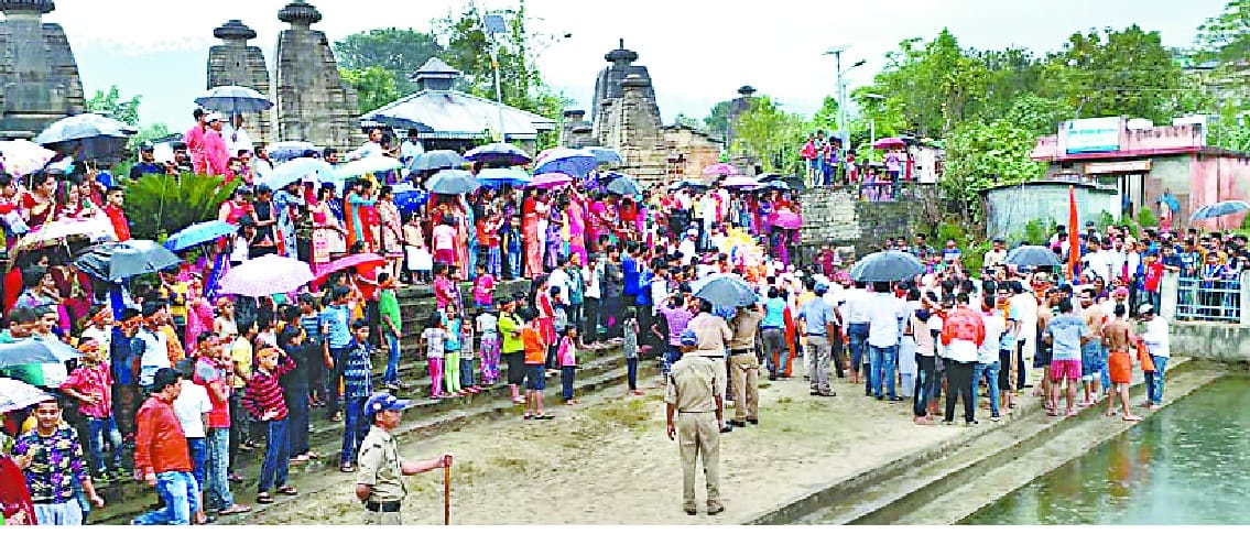 ganpati bappa moriya, agle baras tu jaldi aa...